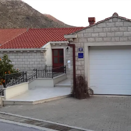 Apartmani Ljuta Naranca Zaton  Exterior photo