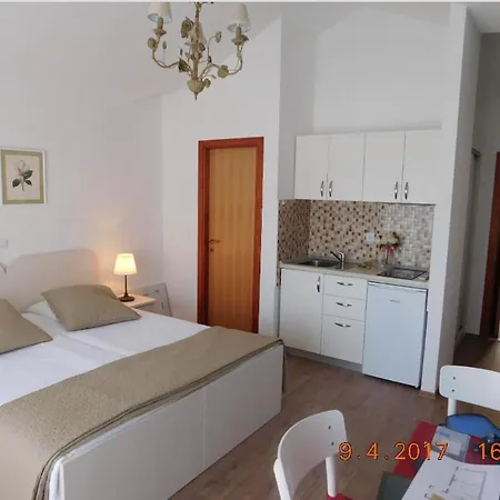 Apartmani Ljuta Naranca Zaton  Exterior photo