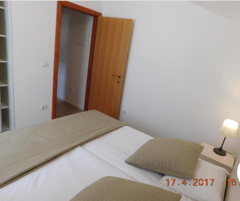 Apartment Ljuta Naranca